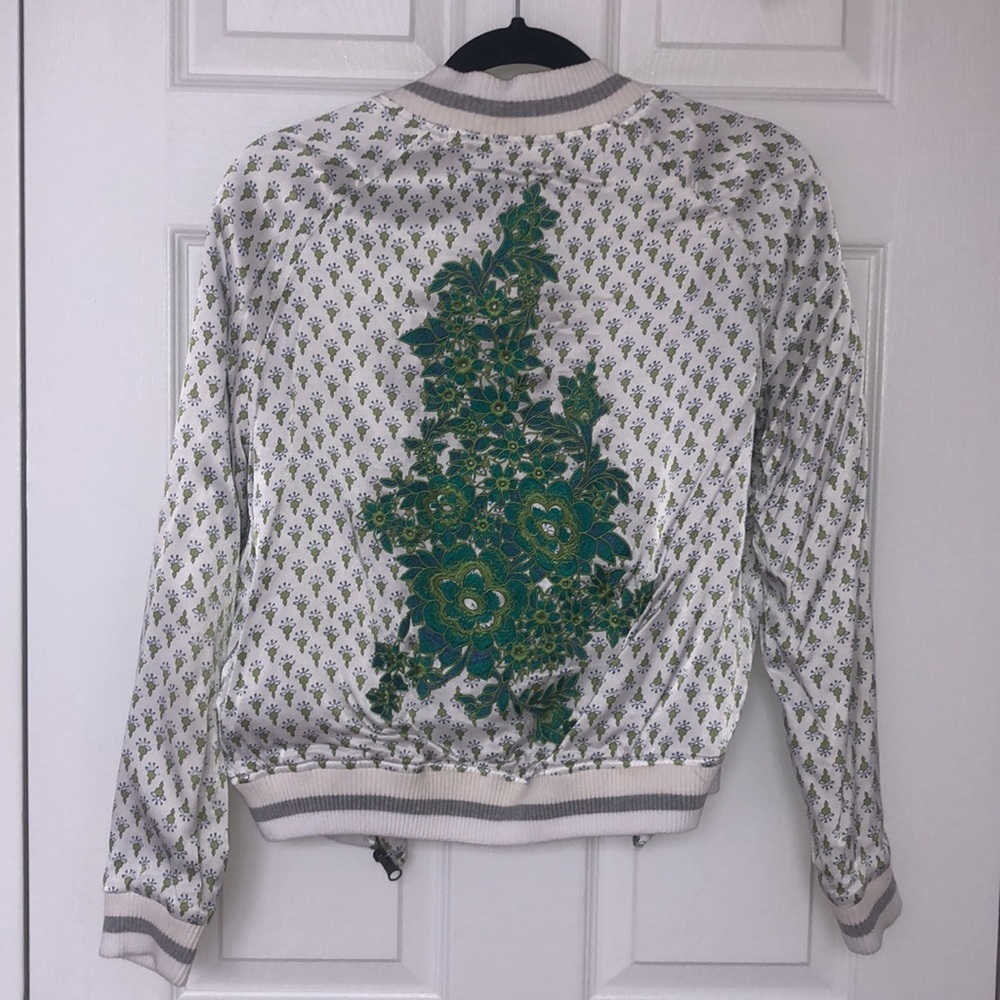 Printed Jacket - Picture 2 of 4